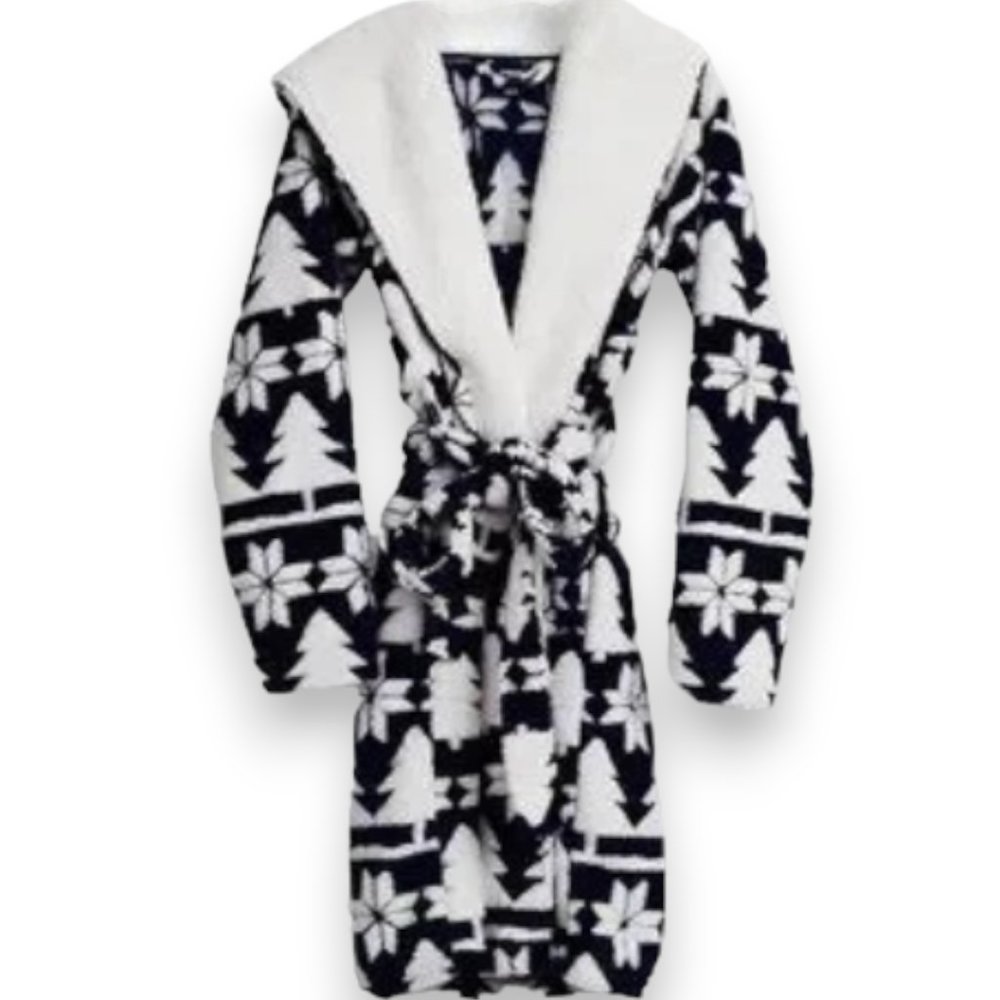 NWT Vera Bradley Cozy Life Jacquard Fleece Robe in Nordic Forest Stripe  S-M